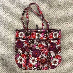 Vera Bradley tote